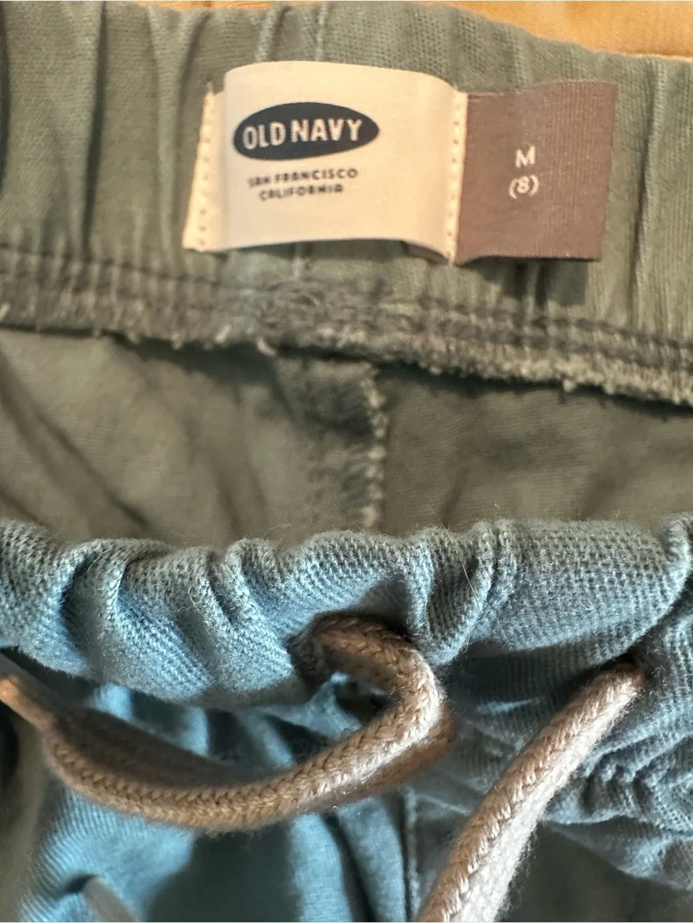 Old Navy kid’s Cargo Shorts M